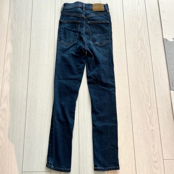 Aritzia Denim Forum the Lola high risk skinny crop jeans size 24 - Picture 3 of 8